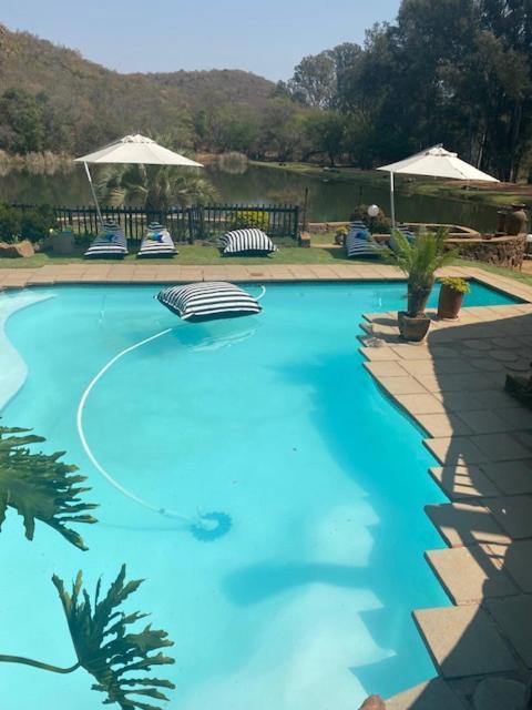 Bass Lake Country Lodge Pretoria Exterior foto